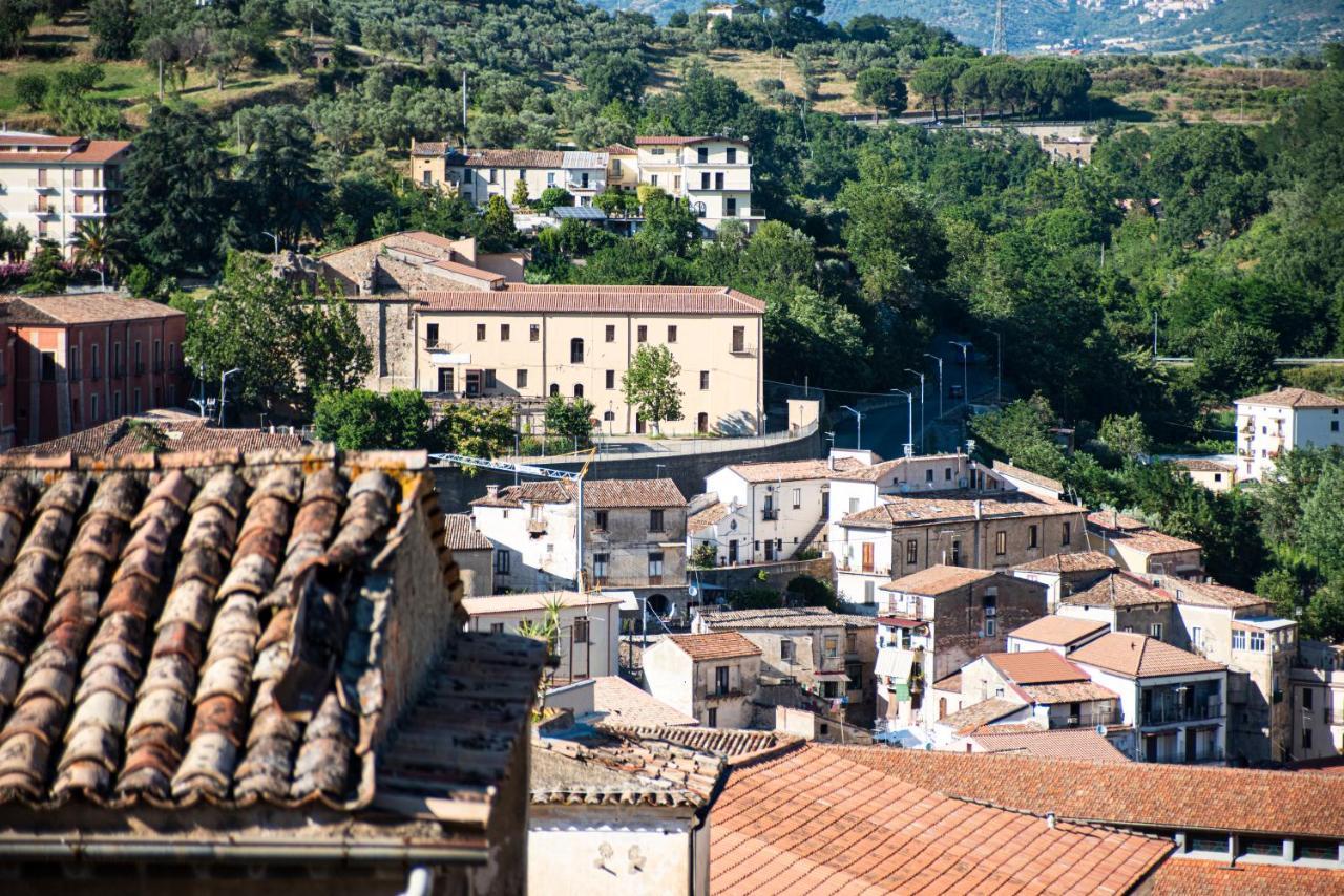 Dimora De Matera Luxury Suites Cosenza Esterno foto