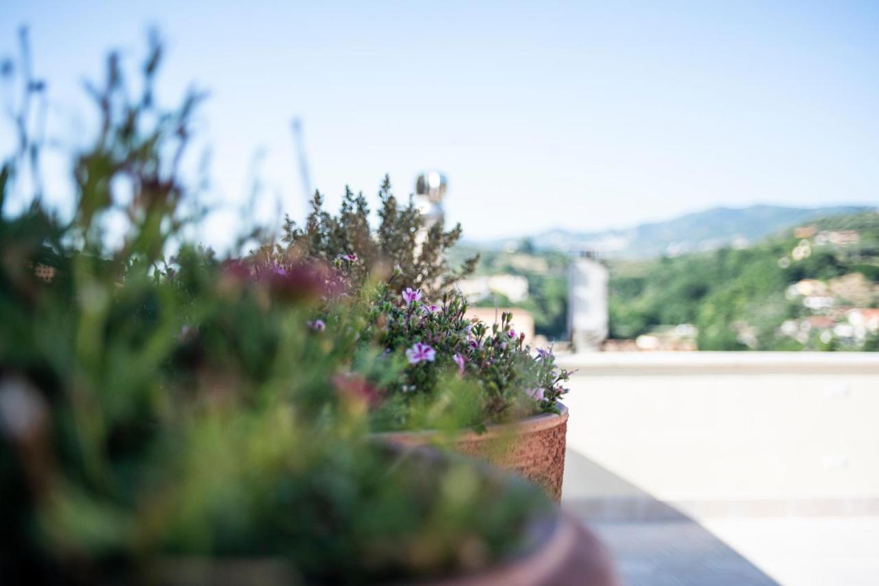 Dimora De Matera Luxury Suites Cosenza Esterno foto