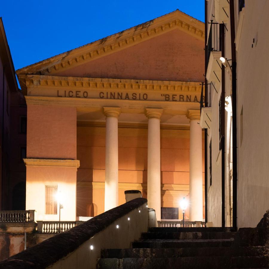 Dimora De Matera Luxury Suites Cosenza Esterno foto