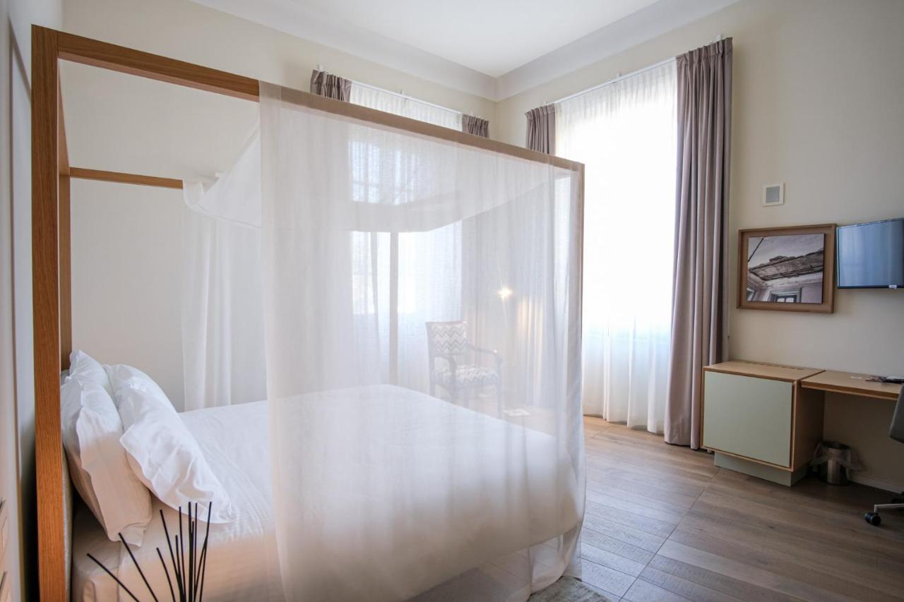 Dimora De Matera Luxury Suites Cosenza Esterno foto